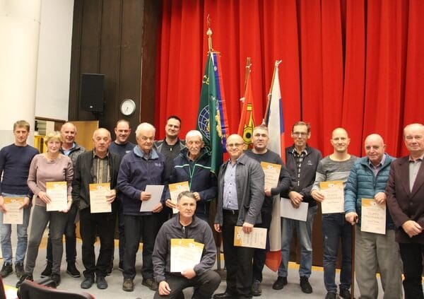 ocenjevanje medu 2025