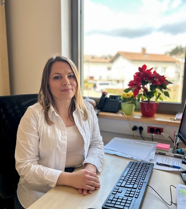 S timskim delom in redno komunikacijo do spodbudne organizacijske klime